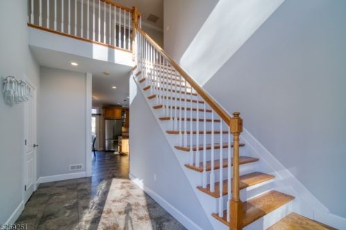 4 Richard Mine Rd, Wharton, NJ 07885-2820