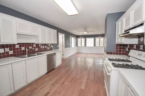 629 Oakledge Dr, Marietta, GA 30060-6937