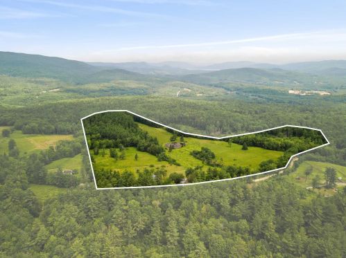 942 Murray Hill Rd, Hill, NH 03243-3245