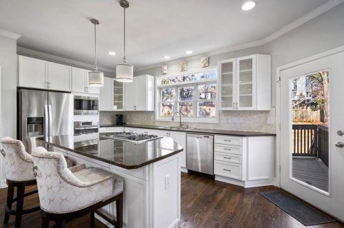 1392 Etowah Dr, Atlanta GA  30319-3446 exterior