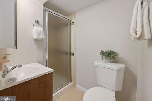 8404 Houston St, Silver Spring MD 20910-4545 exterior