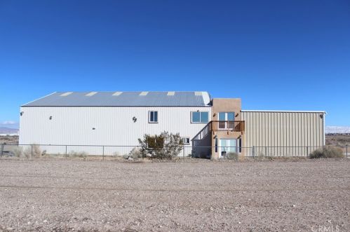 8920 Poppy Rd, El Mirage, CA 92301-3137