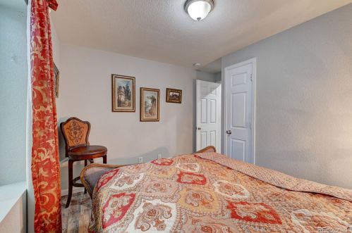 15655 Kettle Pl, Englewood CO  80112-4748 exterior