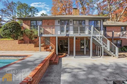 4175 Harrogate Dr, Atlanta GA  30327-3624 exterior