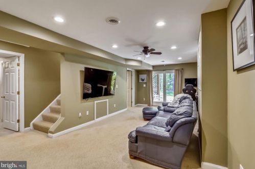 611 Bryants Nursery Rd, Silver Spring MD 20905-3839 exterior