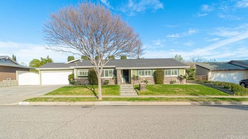 3464 Galveston Ave, Simi Valley, CA 93063-1214