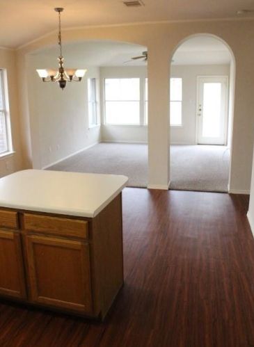 9401 Bradner Dr, Austin TX  78748-5731 exterior