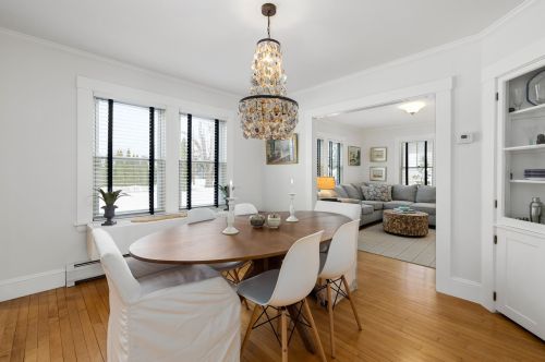 27 Thaxter Rd, Portsmouth, NH 03801-4927