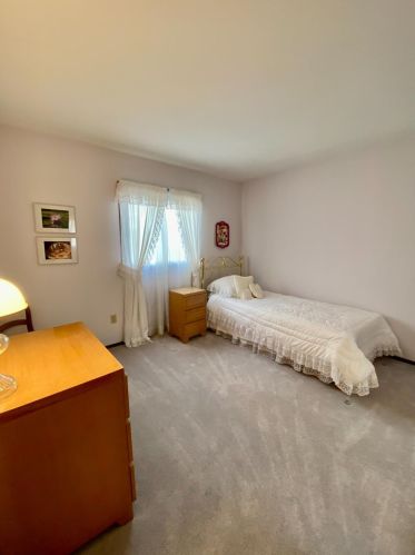 7376 Buchanan St, Gary IN 46410-4655 exterior