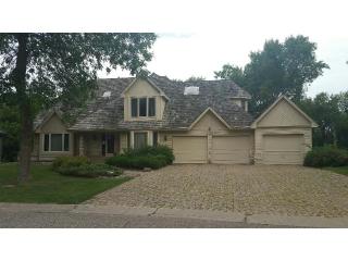 3780 Rosewood Ln, Minneapolis, MN 55441-1128