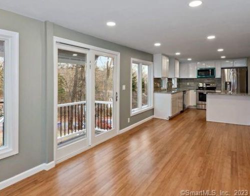 22 Lake Rd, Coventry CT  06238-2025 exterior