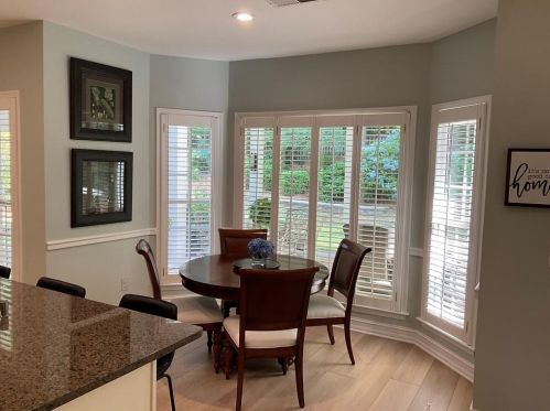 1079 Queensgate Dr, Smyrna GA  30082-6400 exterior
