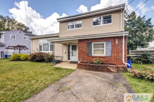 6 Clover St, Old Bridge, NJ 08857-2114