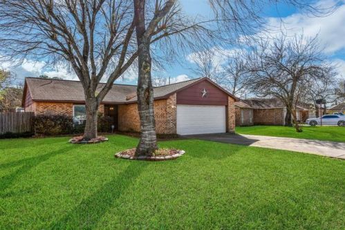 16018 Upshire St, Channelview, TX 77530-2856