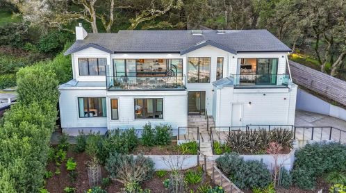 2 Crecienta Dr, Sausalito, CA 94965-1806