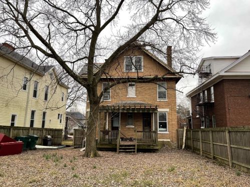 852 Academy Ave, Cincinnati, OH 45205-1623