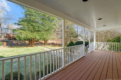 89 Perry Ave, Norwalk CT  06850-1216 exterior