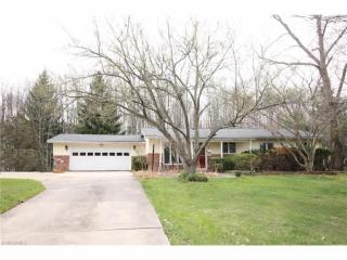 649 Sherwood Dr, Aurora OH  44202-7824 exterior