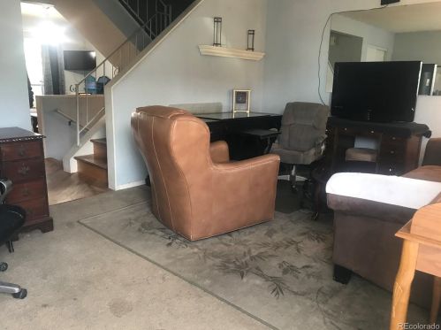 1433 Norfolk St, Denver, CO 80011-7553