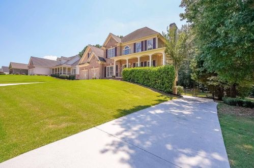 529 Richmond Pl, Loganville, GA 30052-9021