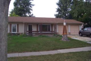 251 Ironwood Dr, Hanover Park, IL 60108-1723