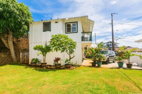 1341 Highview Pl, Honolulu HI  96816-3273 exterior