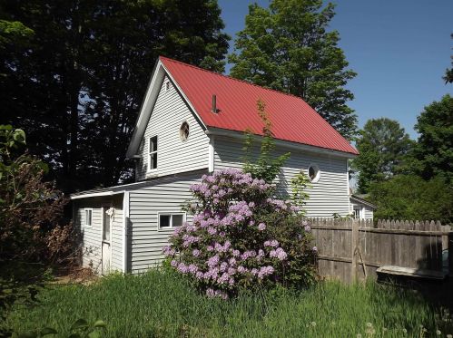 12 Nelson Ct, Belmont, NH 03220-4534