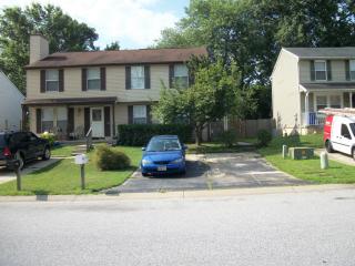 7819 Marioak Dr, Baltimore MD  21075-6450 exterior