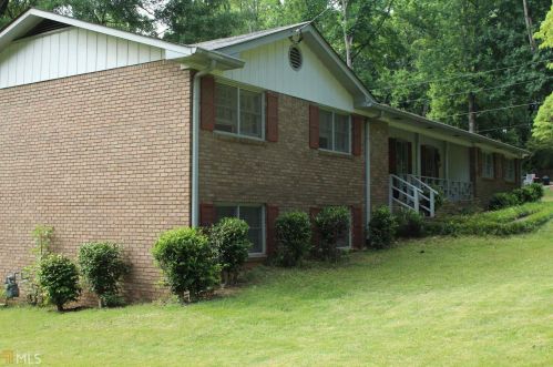 2764 Kozy Ct, Marietta, GA 30066-5515