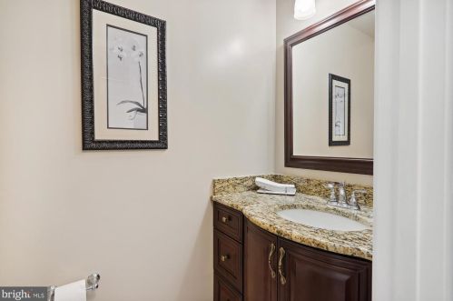 2 Sonata Ct, Silver Spring MD 20901-5064 exterior