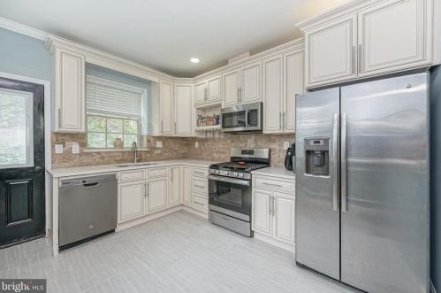 1549 16th St, Philadelphia PA  19121-4204 exterior
