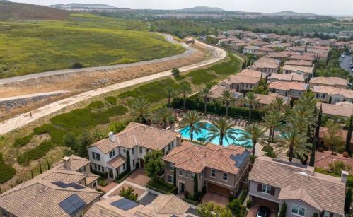 105 Coyote Brush, Irvine CA  92618-8873 exterior