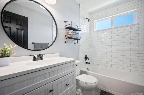 4767 Elk Way, Denver CO  80016-5829 exterior