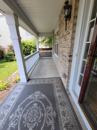 871 Bristol St, Pingree Grove, IL 60140-9184