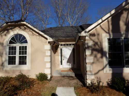 3170 Lakecrest Dr, Dacula GA  30019-2901 exterior