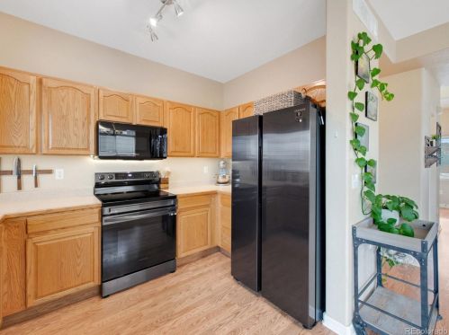 10175 Wyandott Cir, Denver CO  80260-6394 exterior