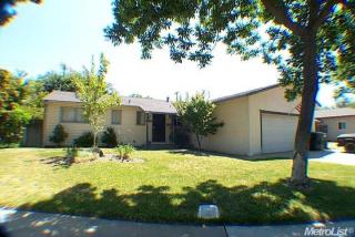 2112 Churchill Ave, Modesto, CA 95350-2700