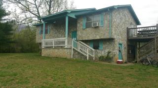 418 Kelly St, Powells Crossroads, TN 37397-5016