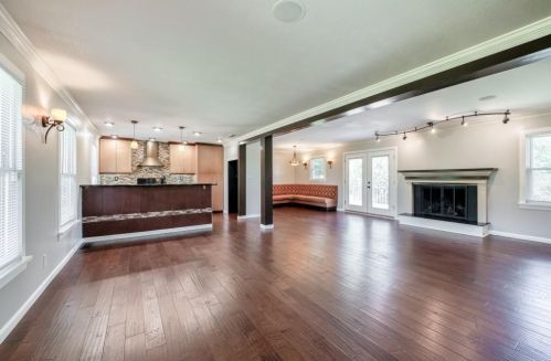 643 Rebecca St, Lilburn, GA 30047-2743