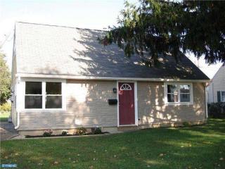 1240 Manchester Rd, Bethlehem, PA 18018-1633