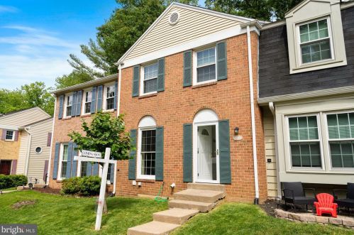 6367 Buffie Ct, Springfield VA  22015-3404 exterior