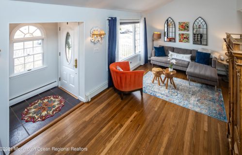 44 David Ter, Tinton Falls, NJ 07701-6202