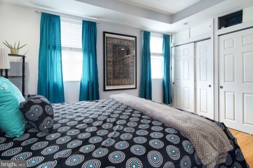 1702 11 St, Philadelphia PA 19122-0027 exterior