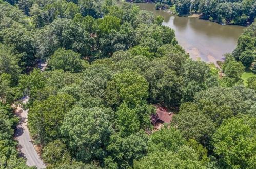 5055 Shore Dr, Conyers GA  30094-4711 exterior