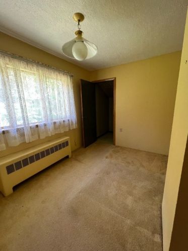258 Highland Rd, Rochester, PA 15074-1528