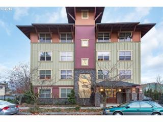 400 100th Ave, Portland OR 97220-4683 exterior