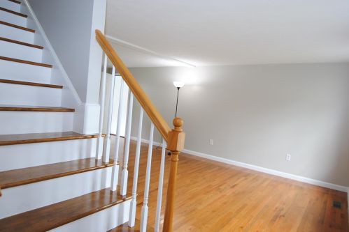 21 Hartwell Brook Dr, Nashua, NH 03060-5074