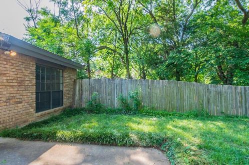 808 Clarissa Pl, Garland TX 75040-5943 exterior