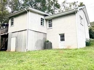 230 Danielsville St, Jefferson GA  30549-3323 exterior