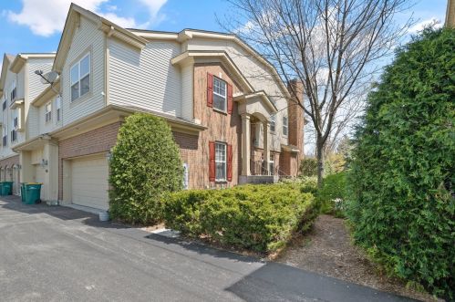 540 Commons Ct, Bannockburn IL  60015-4313 exterior